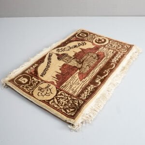 Osmalı Pulu Tasvirli İpek Hereke Halısı