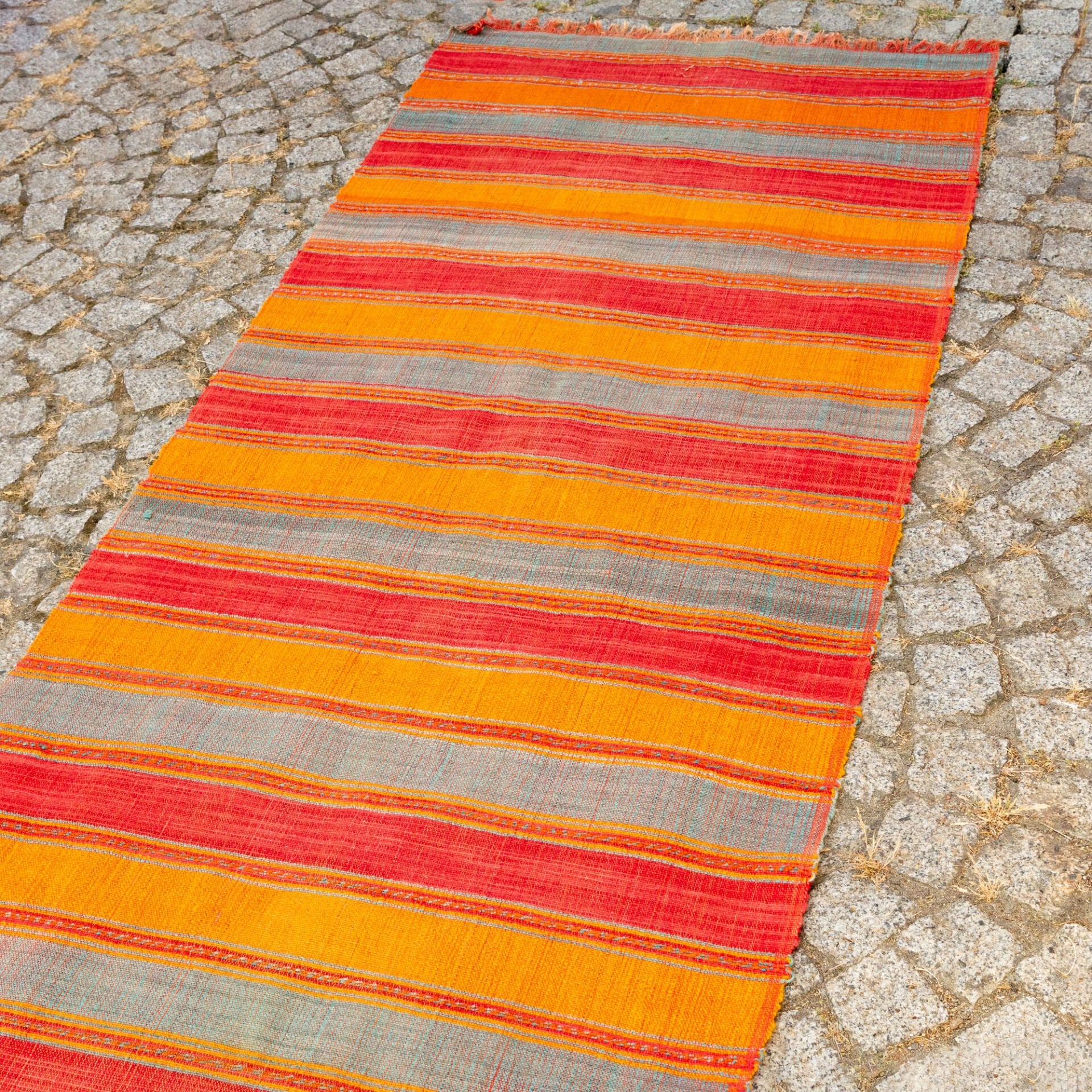 Turuncu Çizgili Kilim Yolluk
