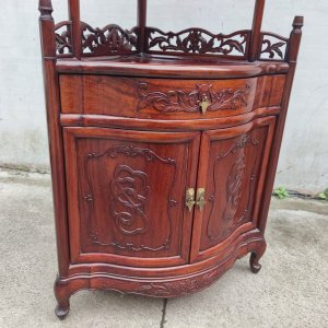 Köşe Oryantal Dolap