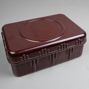 Bakalit Art Deco Kutu
