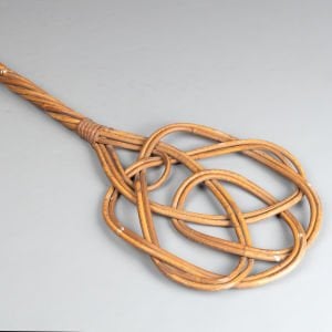 Kırmızı Saplı Halı Çırpıcı