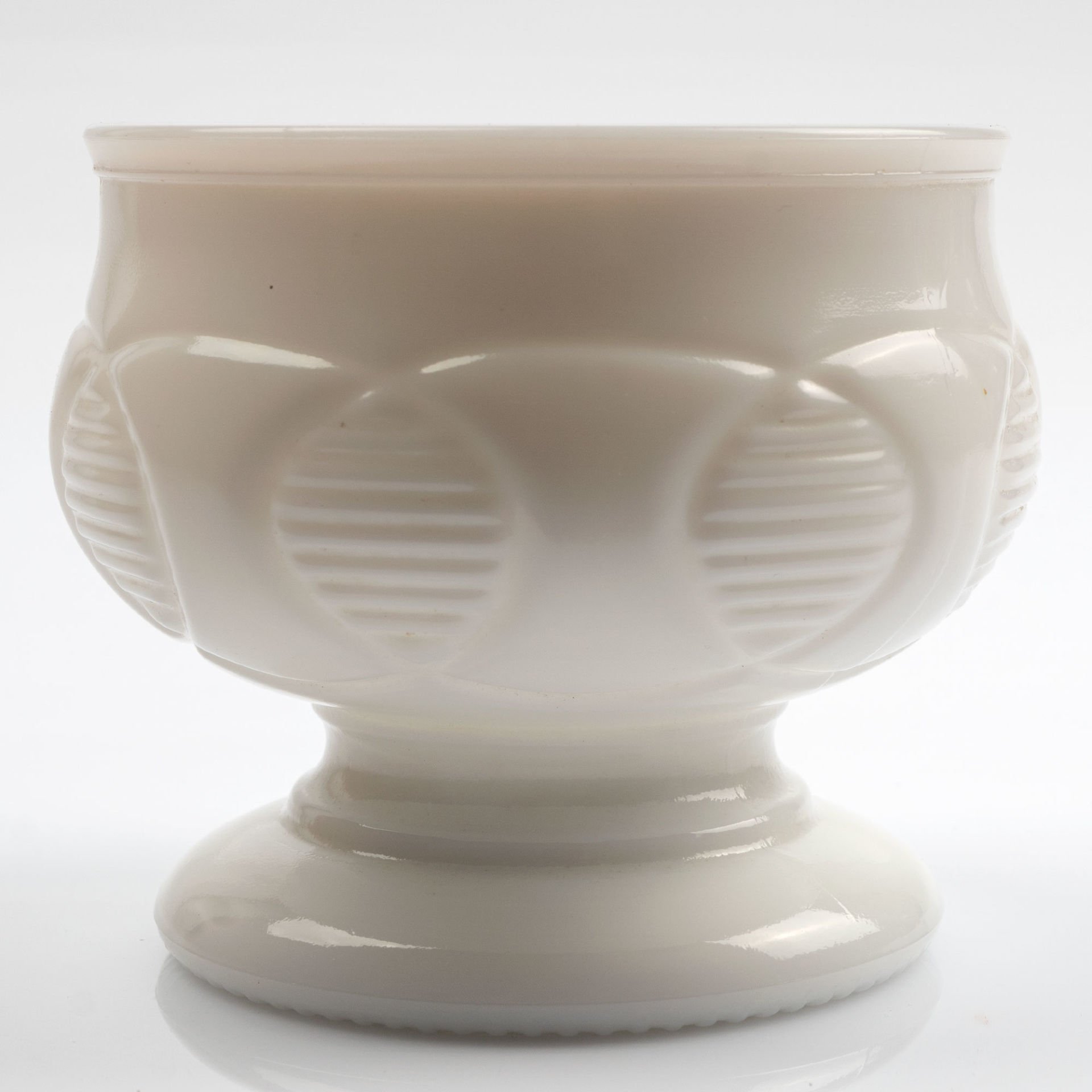 Beyaz Opalin Tombul Dondurmalık